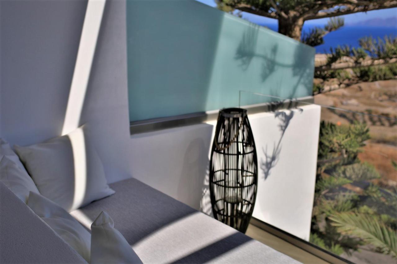 A Lux Villas Santorini Éxo Goniá Esterno foto